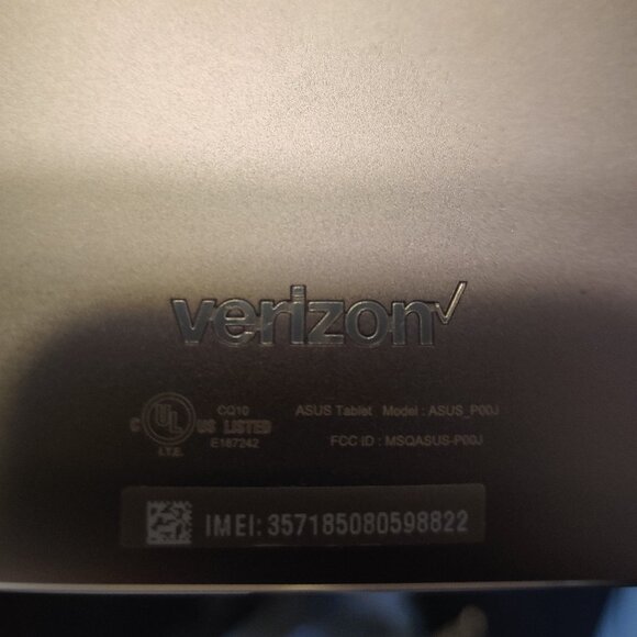 7.9in Asus ZenPad Z8s Tablet - Model# P00J - 16GB - Picture 4 of 4